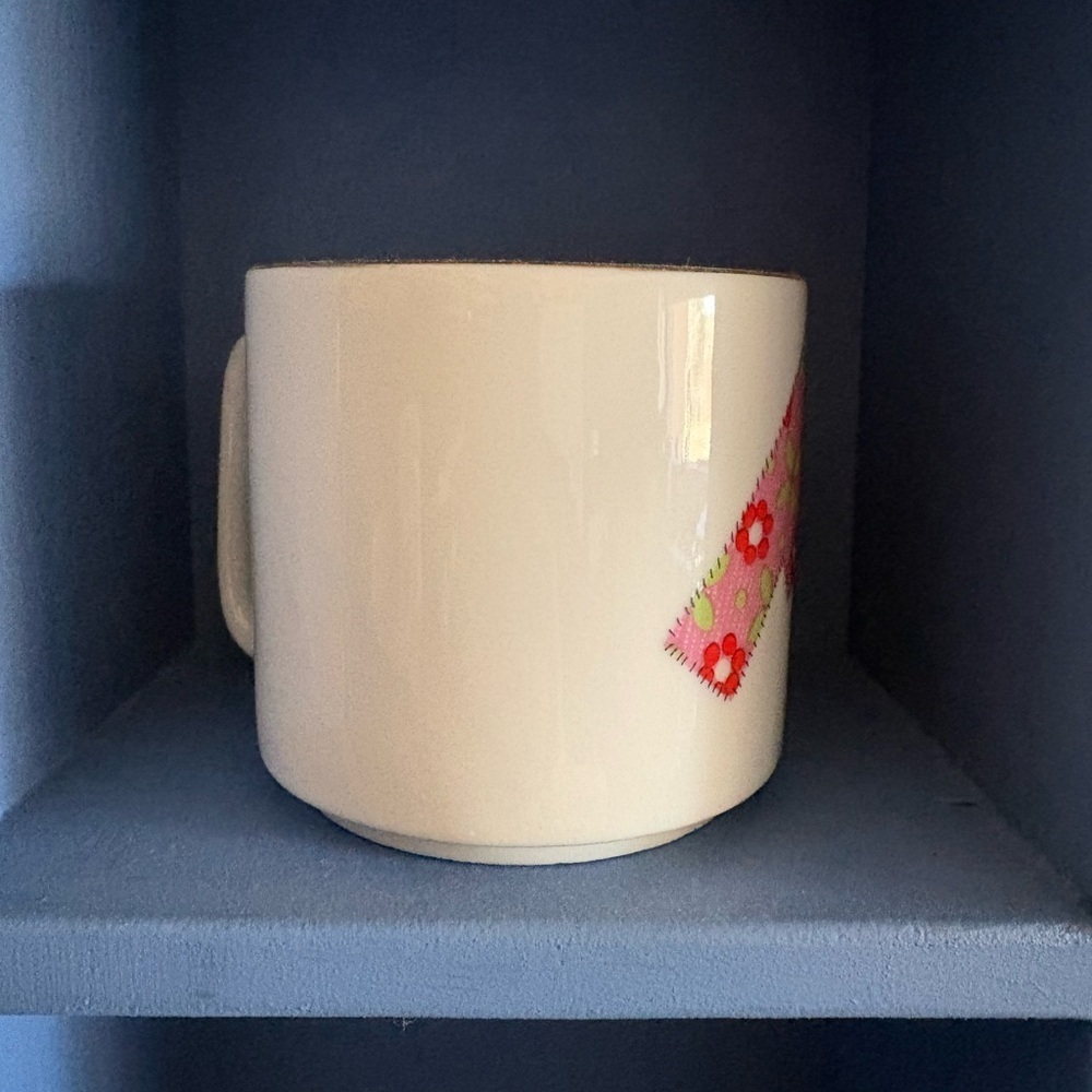 MOM Floral Patchwork Mug - Picture 4 of 6